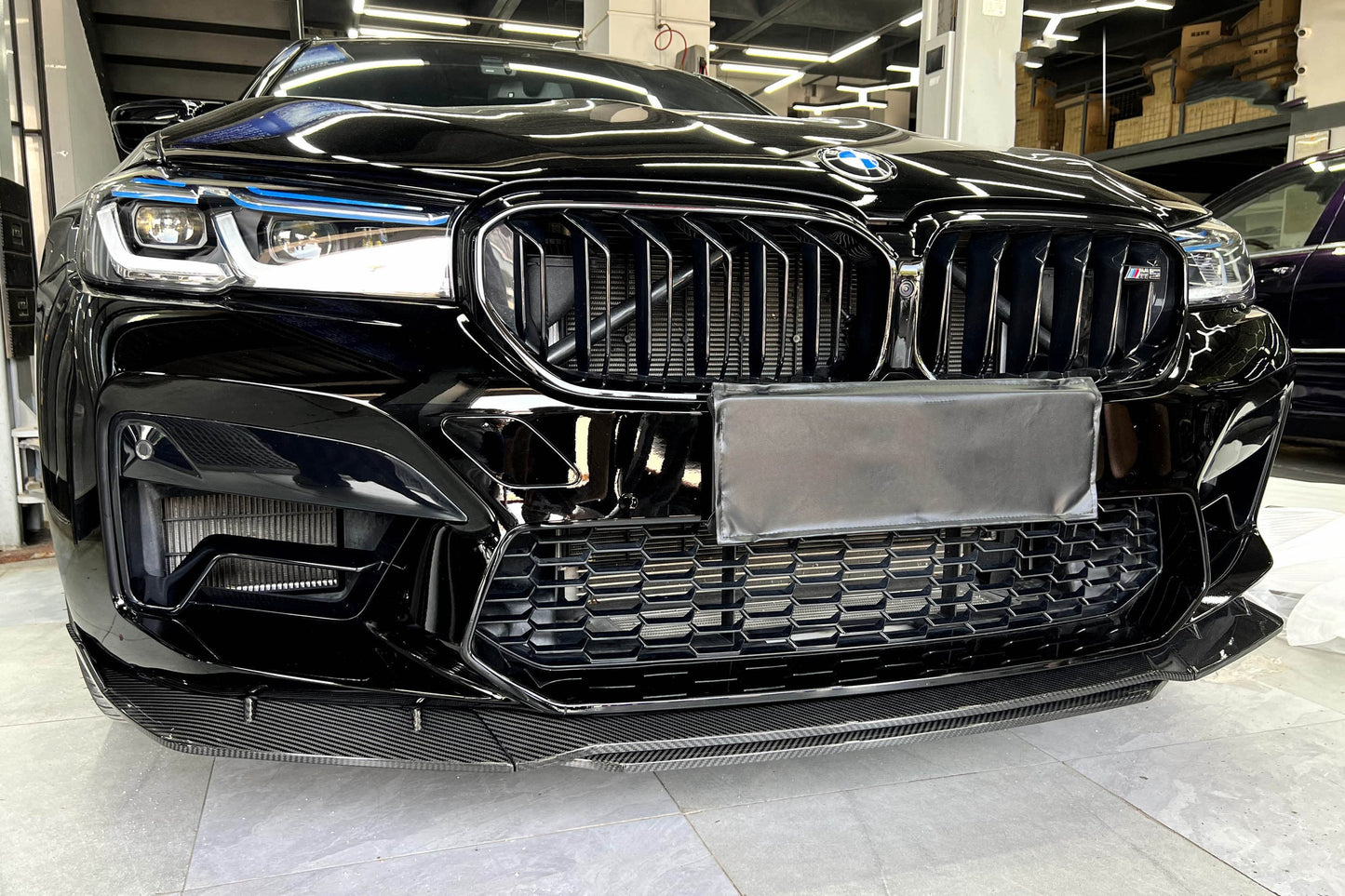 MP Style Carbon Fiber Front Lip BMW M5 F90