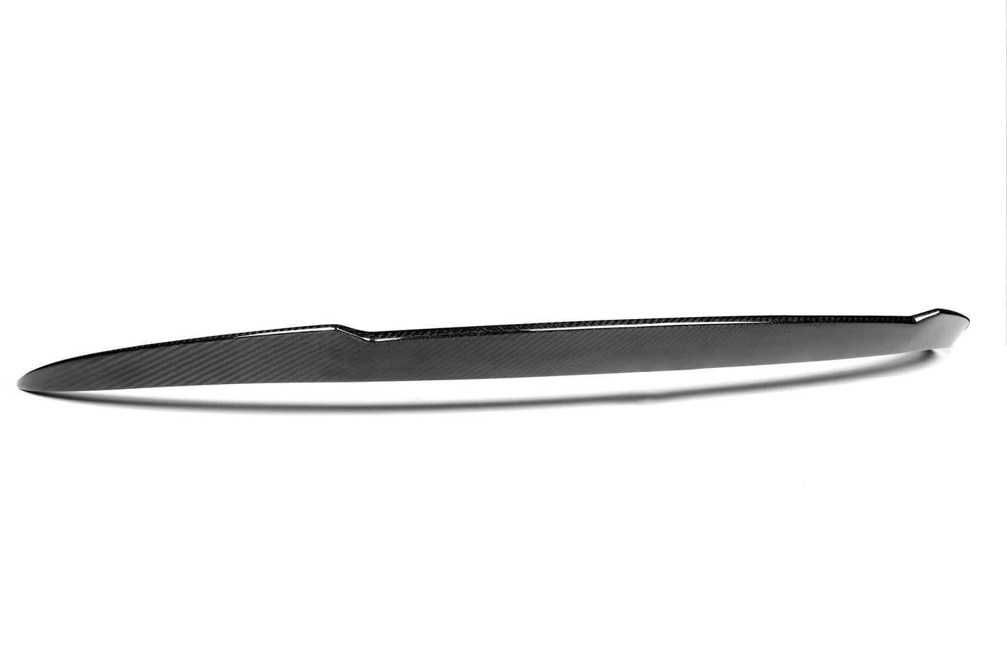 V Style Carbon Fiber Rear Lip BMW 8 Series G15